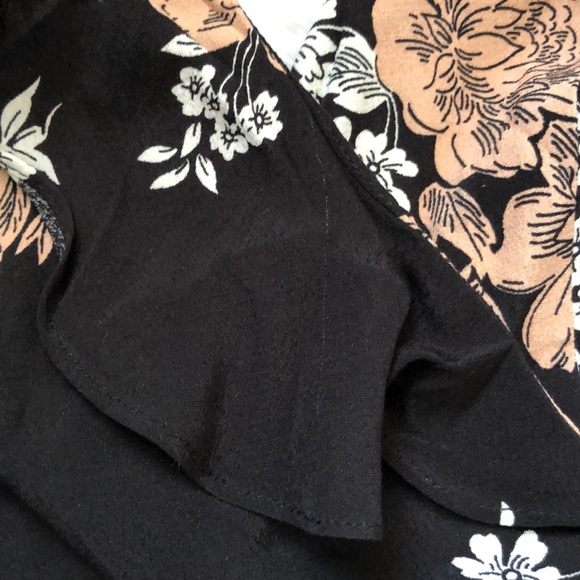 Privacy Please Karen Dress - Picture 4 of 8